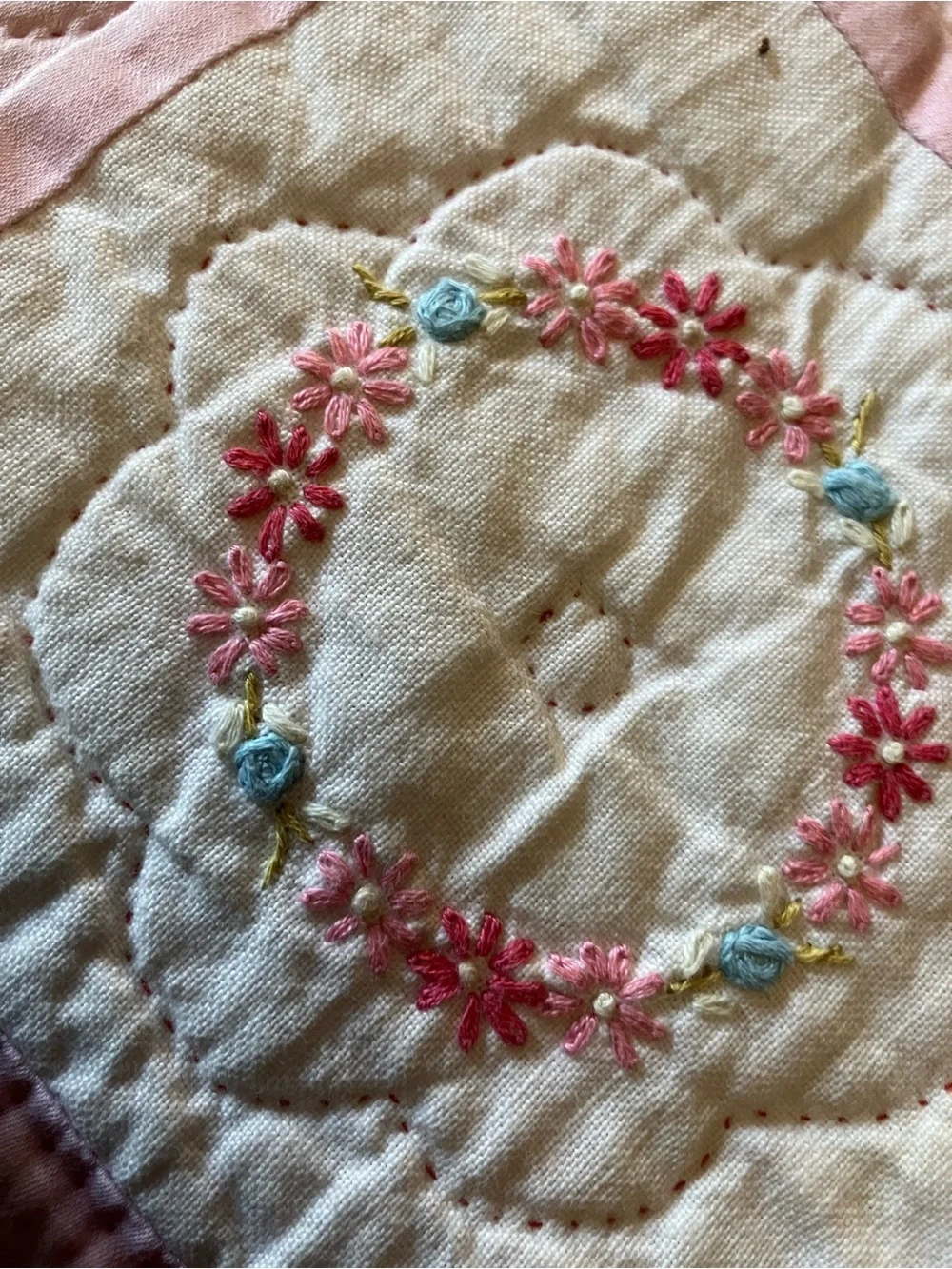 Hand sewn embroidered vintage quilt size full / queen